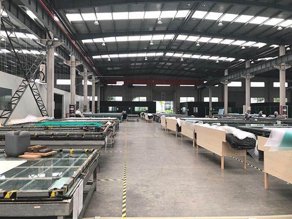 Modularisierung von Zwei-Komponenten-Klebenspritzgeräten für den bequemen Export 6