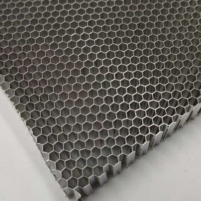 Quadratisches Aluminium-Honeyschnallnetz mit Schalldämmung für die Maschinenschutzkabine