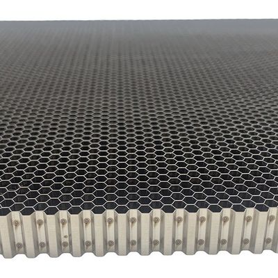 Größe 1500x2000mm Punktgeschweißte Edelstahl-Honeybüschelventilation für Windkanal