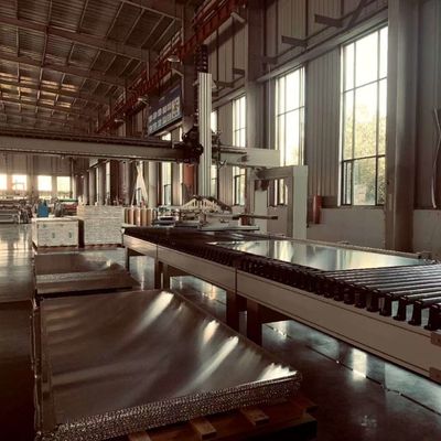 Produktionsausrüstung für kontinuierliche Aluminium-Honeyballplatten