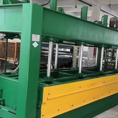 3 ~ 5 Schichten Aluminium Honighals Panel Hot Press Maschine zum Verkauf