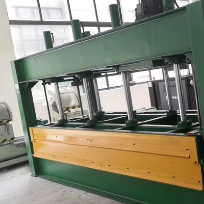 3 ~ 5 Schichten Aluminium Honighals Panel Hot Press Maschine zum Verkauf