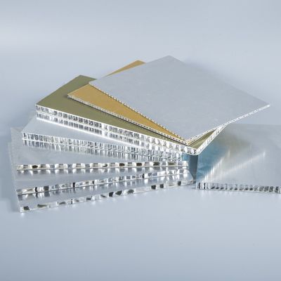 PE- und PVDF-Beschichtungskonstruktion
