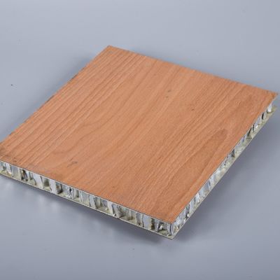 EN 45545 0,8 mm Aluminium-Honeyballplatten für die Innenausstattung im Eisenbahnverkehr
