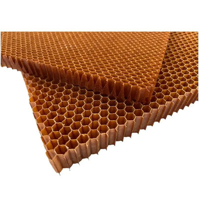 Dichte 56 Flexible Nomex Honeycomb Kern mit Pflaumenblüten Zellgröße für die Luftfahrt