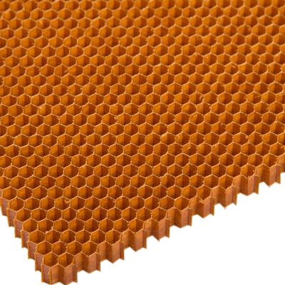 Luftfahrt Nomex Honeycomb Core Material mit Dichte 48 kg/m3 und Zellgröße 3,2 mm für superleichte Anwendungen gegen Müdigkeit