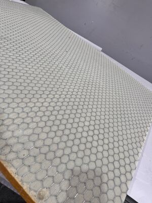 Seitenlänge 6~15 mm Aluminium-Honeyballkern mit Schaumstoff