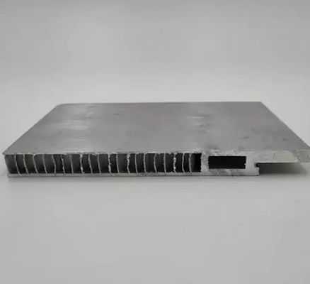 1000*2000mm Größe geschweißte Aluminium-Wabenplatte für Innen-Schwimmdach
